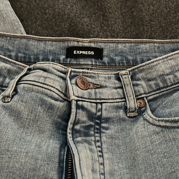 Express Jeans - Picture 2 of 5